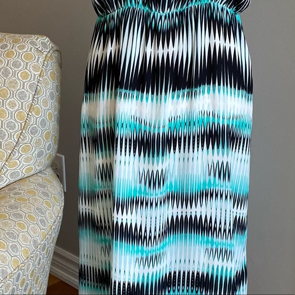 Vince Camuto Radio-Wave Dress (sz M) - Picture 8 of 11
